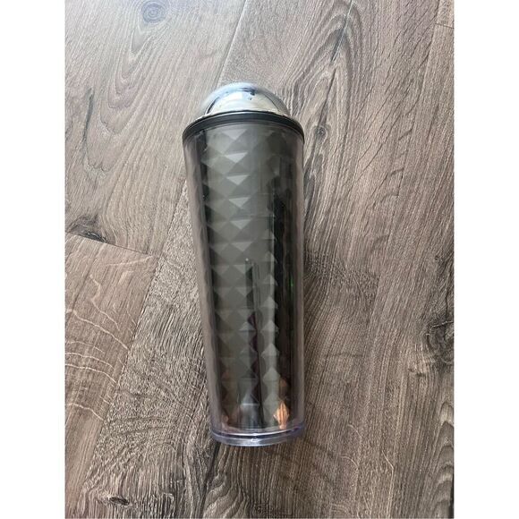 Starbucks 24 oz venti cold cup Tumbler, Clear, Black And Iridescent, No Straw - Picture 2 of 5